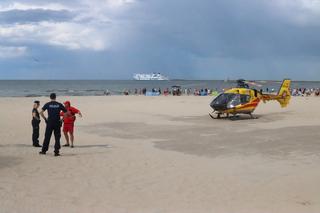  13-latek poparzony olejem na plaży. Rzucił się do morza, by się ratować!