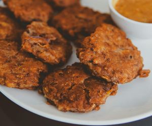 Placki idą w odstawkę! Racuchy ziemniaczane zostają nowym królem kuchni