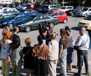Protest na stacji PKP Włoszczowa Północ