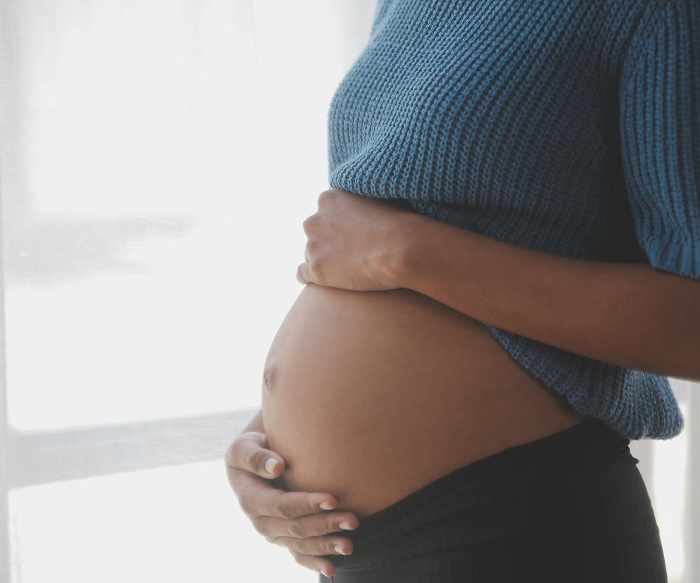 Czy biodra mogą być za wąskie do porodu naturalnego?