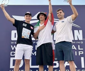 Michał Tomaszowski na podium mistrzostw świata Oceanman