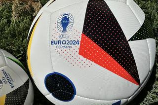 Luteranie w Szczyrku zbierają piłki z okazji EURO 2024 