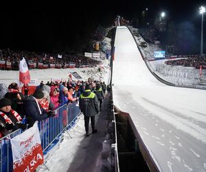 Skoki narciarskie w Wiśle. Znany jest już terminarz. O której rusza konkurs PŚ?