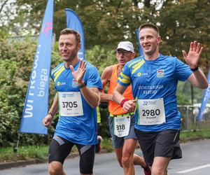 22. Poznań Maraton za nami. Tysiące biegaczy na ulicach Poznania 