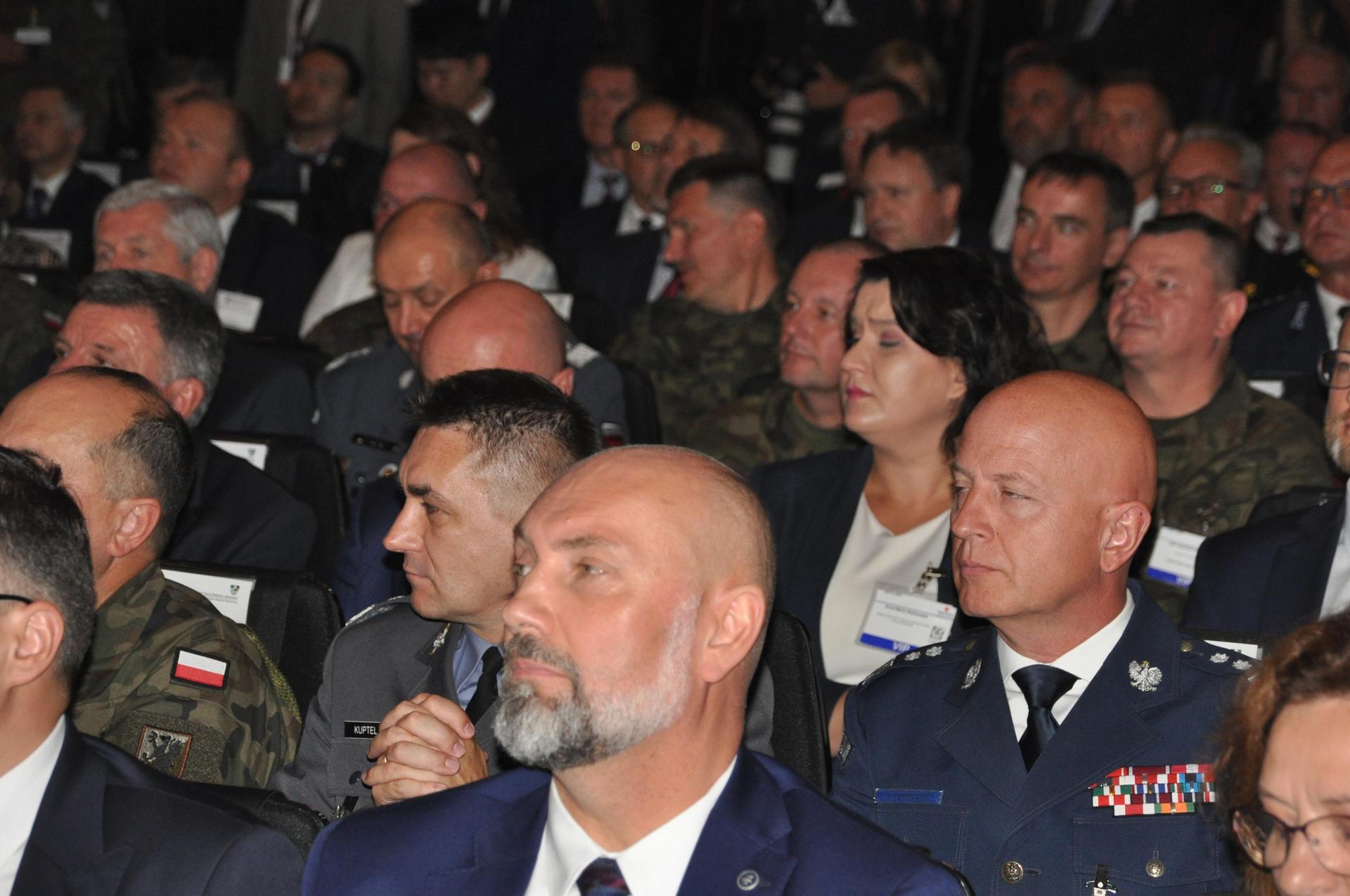 Prezydent Andrzej Duda otworzył 31. Międzynarodowy Salon Przemysłu Obronnego w Targach Kielce