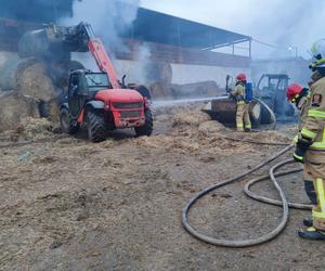 ​Duże straty po pożarze w Wojnowicach. Spaliła się droga maszyna