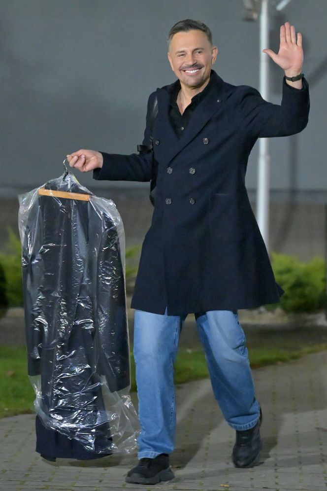 Kulisy "Tańca z Gwiazdami". Zmęczona Bursztynowicz, zakochani Kaczorowska i Rogacewicz. Szok, co zrobił Sikora