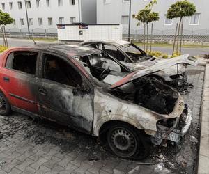 Brutalne pobicie i spalone samochody 