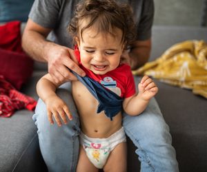 Nie chcę czapki, nie te spodnie!. Jak radzić sobie z awanturami o ubranie?
