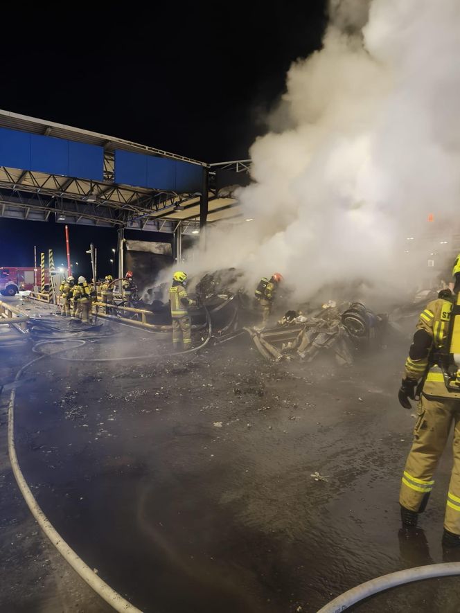 Pożar ciężarówki na autostradzie A2