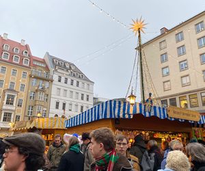 Najstarszy jarmark bożonarodzeniowy w Niemczech. Drezno zachwyca turystów z całego świata 