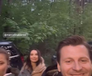 M jak miłość. Paula (Marcelina Kieres), Adam Karski (Patryk Szwichtenberg), Natalka (Dominika Suchecka)