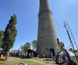 Marcin Banot, czyli człowiek pająk ze Świętochłowic na zawodach na 252 m Dream Tower w Szczecinie