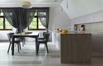 Jadalnia w apartamencie w Sopocie