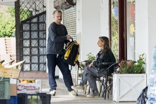 Grzegorz Damięcki i Magdalena Schejbal na spacerze