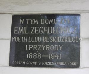 Dwór Emila Zegadłowicza w Gorzeniu Górnym. Miejscowi powiadają, że zamieszkał w nim duch polskiego poety