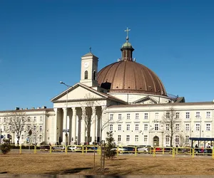 Ksiądz otworzy bar w bydgoskim kościele!