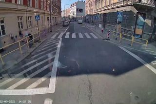 5-latka wbiegła przed autobus. Dramat w Bytomiu