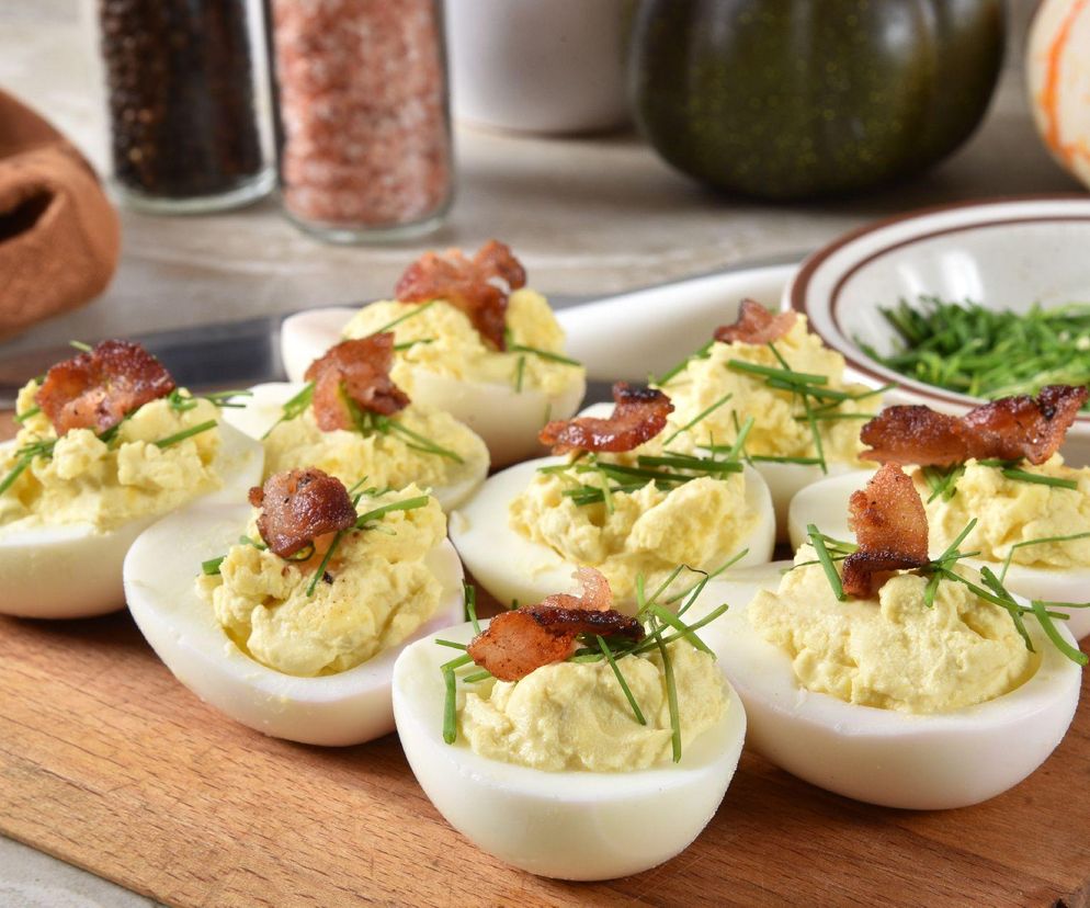 jajka faszerowane boczkiem