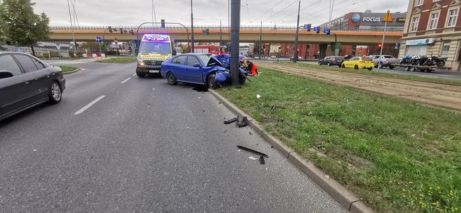 Bydgoszcz: Wypadek na ul. Jagiellońskiej! Jedna osoba trafiła do szpitala 