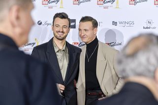 Stencel zaatakowany przez Internautę. Poszło o zdjęcia z partnerem