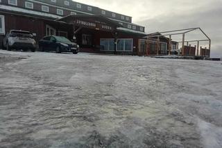 Śnieg i lód na górskich szlakach w Karkonoszach. Apelują o ostrożność