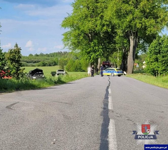 Śmiertelny wypadek pod Morągiem. BMW zmiażdżyło Opla!