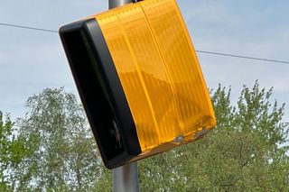 Ulubiony fotoradar warszawskich kierowców ponownie zniszczony. Działał 24 godziny