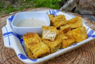 Przepis na panierowane tofu - świetną przekąskę z sera sojowego
