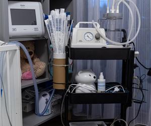 Franek umiera, gdy zasypia 