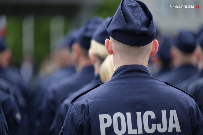 Uroczyste ślubowanie 69 nowych policjantów  w Oddziale Prewencji Policji w Katowicach