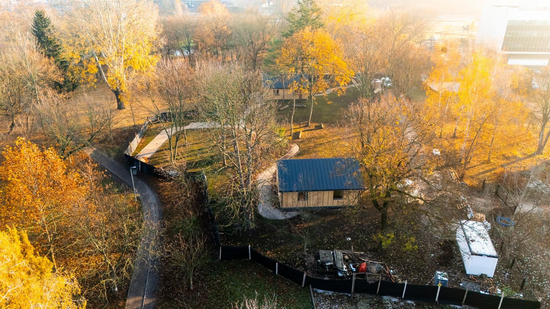 Odbudowa domków fińskich na Polu Mokotowskim