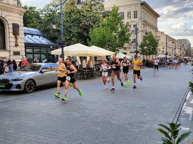 Rossmann Run 2025. Tłumy biegaczy wzięły udział w biegu ulicą Piotrkowską