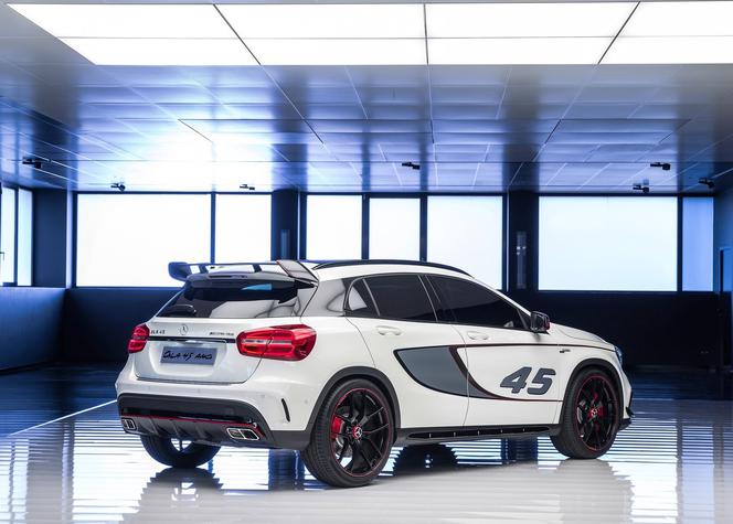 Mercedes-Benz GLA45 AMG Concept