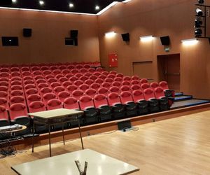 Najładniejsze kino w woj. podlaskim zdaniem AI
