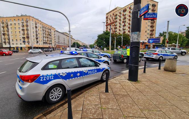 Wjechał w radiowóz. Dwóch policjantów w szpitalu