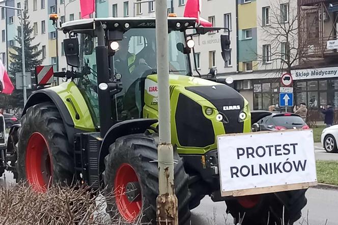 Strajk rolników w Małopolsce. Ciągniki wyjechały na drogi regionu tarnowskiego