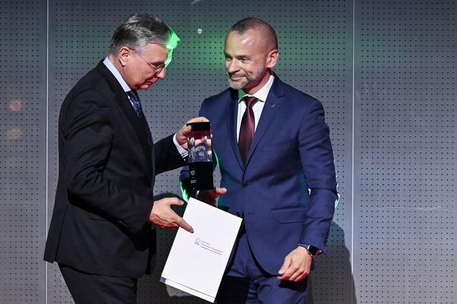 MSPO 2025 – Nagrody DEFENDER rozdane. Firma ICEYE wyróżniona nagrodą prezydenta