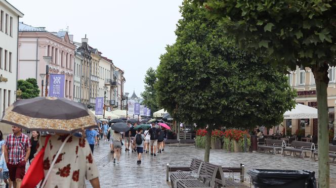 Fatalna pogoda w Lublinie! Miał być upał, a jest zlewa [GALERIA]