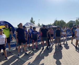 Kilometry Pomocy Michelin 2024. Sportowe emocje na plaży miejskiej w Olsztynie. Zobacz zdjęcia!