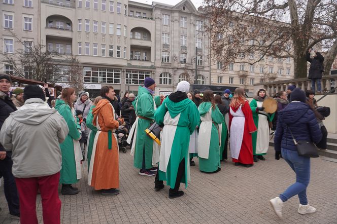 Kiermasz i inscenizacja na Placu Wolności z okazji Kaziuka Wileńskiego