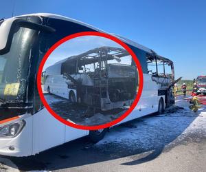 Zapalił się autobus ze szkolną wycieczką! Poważne utrudnienia [Zdjęcia]