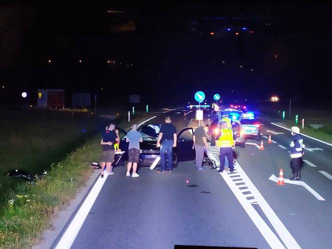 Wojnicz. Wypadek na DW975. Zginął rowerzysta potrącony przez samochód!