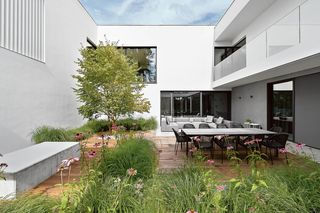 Nowoczesny dom dla pasjonatów