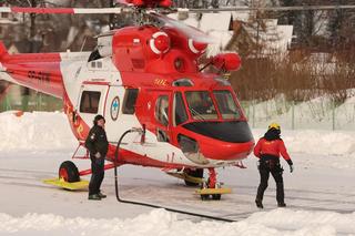 Śnieżna lawina w rejonie Kondrackiej Przełęczy. Żywioł porywał dwie osoby, jedna walczy o życie