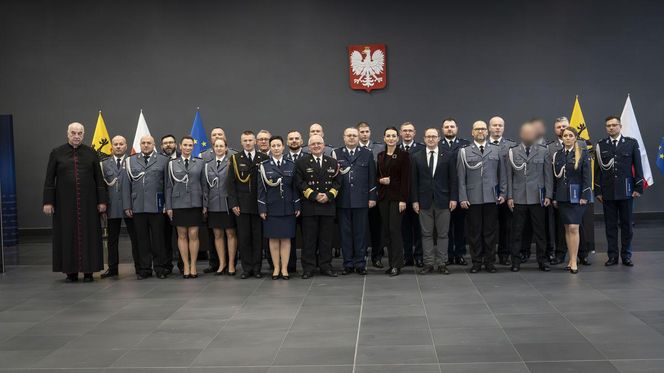 Gdańsk ma nowych policjantów. Złożyli ślubowanie [GALERIA]