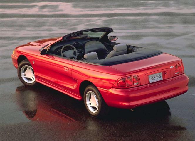 Ford Mustang Convertible 1997