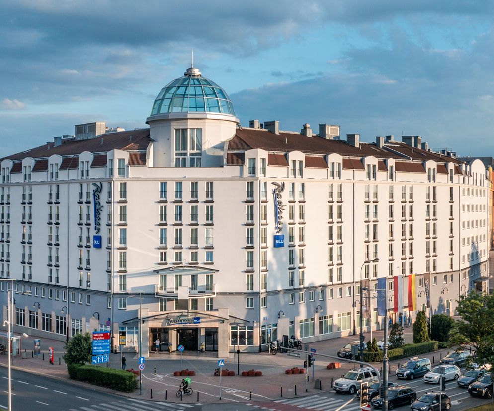 Oto on, cały na biało: Hotel Sobieski. Koszmar Sześciolecia 1989-1995