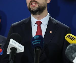 Nowoczesny tomograf w krakowskim szpitalu wojskowym. Sprzęt z funduszy KPO zaprezentował szef MON