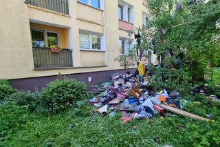 Koszalin: Pożar mieszkania. Kobieta wyskoczyła z  balkonu na drugim piętrze